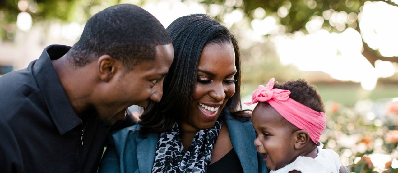 Pcvstockhappyfamily 1380X600 (1) (1)